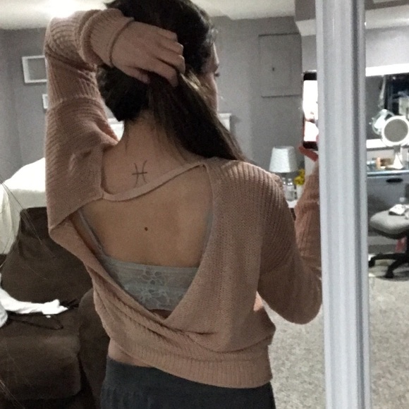 Sweater - Picture 3 of 5
